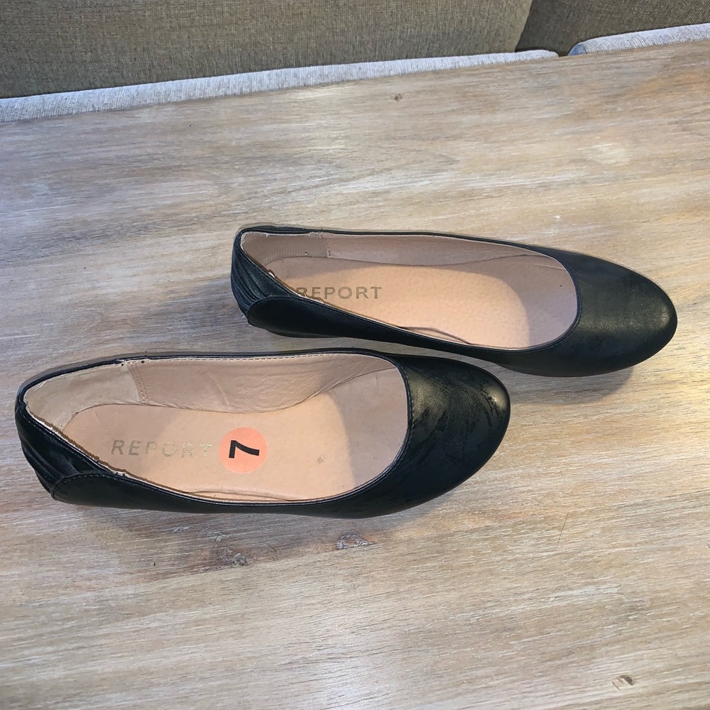 Report Black Flats